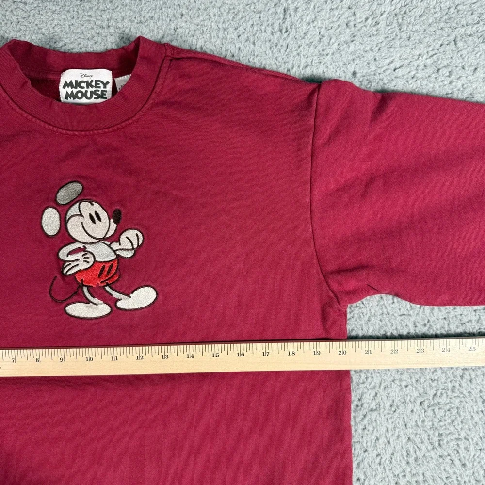 Disney Mickey Mouse Crewneck Size Medium Embroidered Sweatshirt